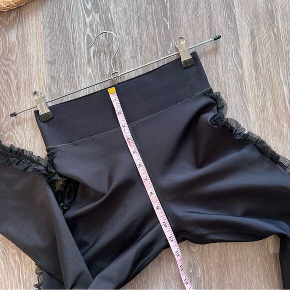 Ultracor Get‎ It Fast Lace Ruffle Legging with Swarovski Crystals Womens size M - Picture 4 of 8